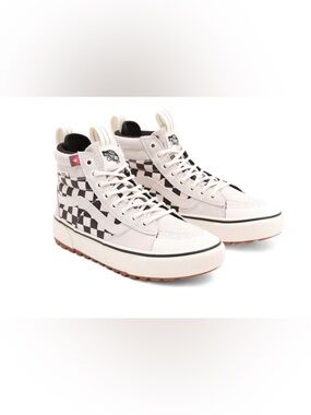 Vans women’s SK-8 MTE High-Top Checkerboard Sneakers -marshmellow/black 5.5